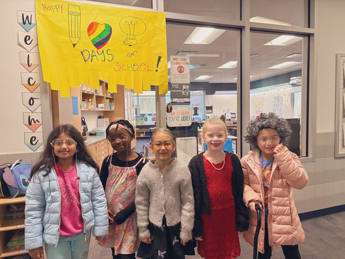 We are so happy to be 100 days smarter in 1st grade! <a href="/BryantElem/">Bryant Elementary</a> #bengalpride