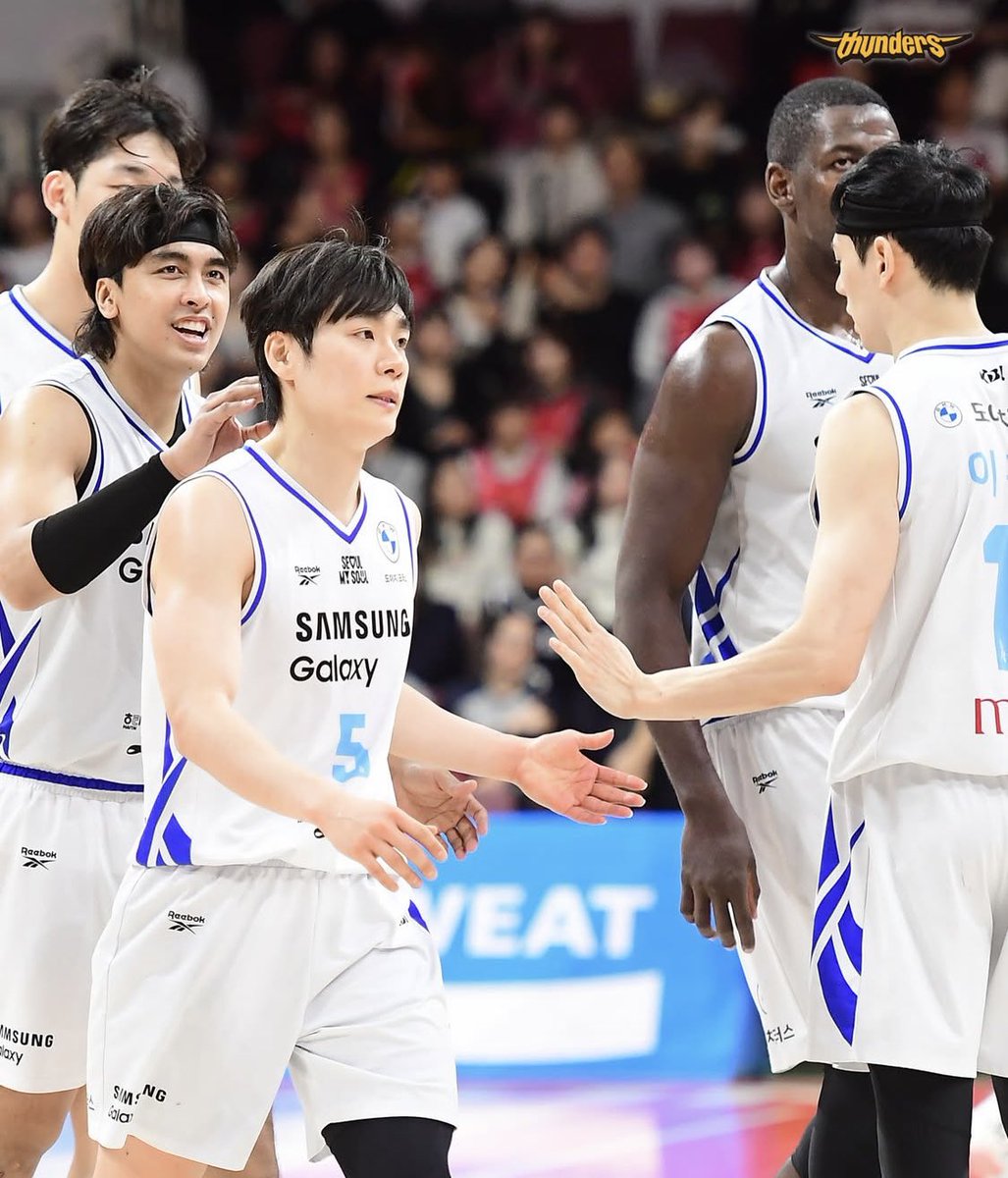 DirtyBubbleBets's tweet image. Sending $50 To A Random LIKE ❤️

KBL WAKE AND SWEEEEEEEP 🧹🧹

✅ Samsung Thunders +7 (-115) 💸
✅ Samsung TT o73.5 (-110) 💸

Who Cashed In With DBB Here?! 👀⤵️

Comment "KBL KING" To Be Eligible 👑