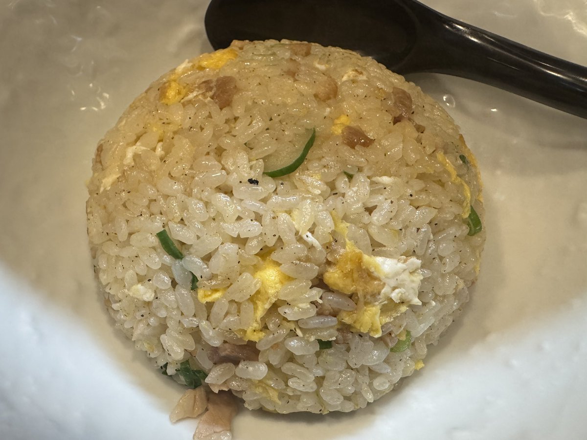 kabaking's tweet image. 本日1月29日(1番の肉の日)
43歳になりました！
🎉㊗️✨✨✨
皆さまいつもお支えいただきありがとうございます！

そして同じ誕生日
藤崎マーケット田崎さん
川西賢志郎さん
きゃりーぱみゅぱみゅさん
おめでとうございます🎉㊗️✨