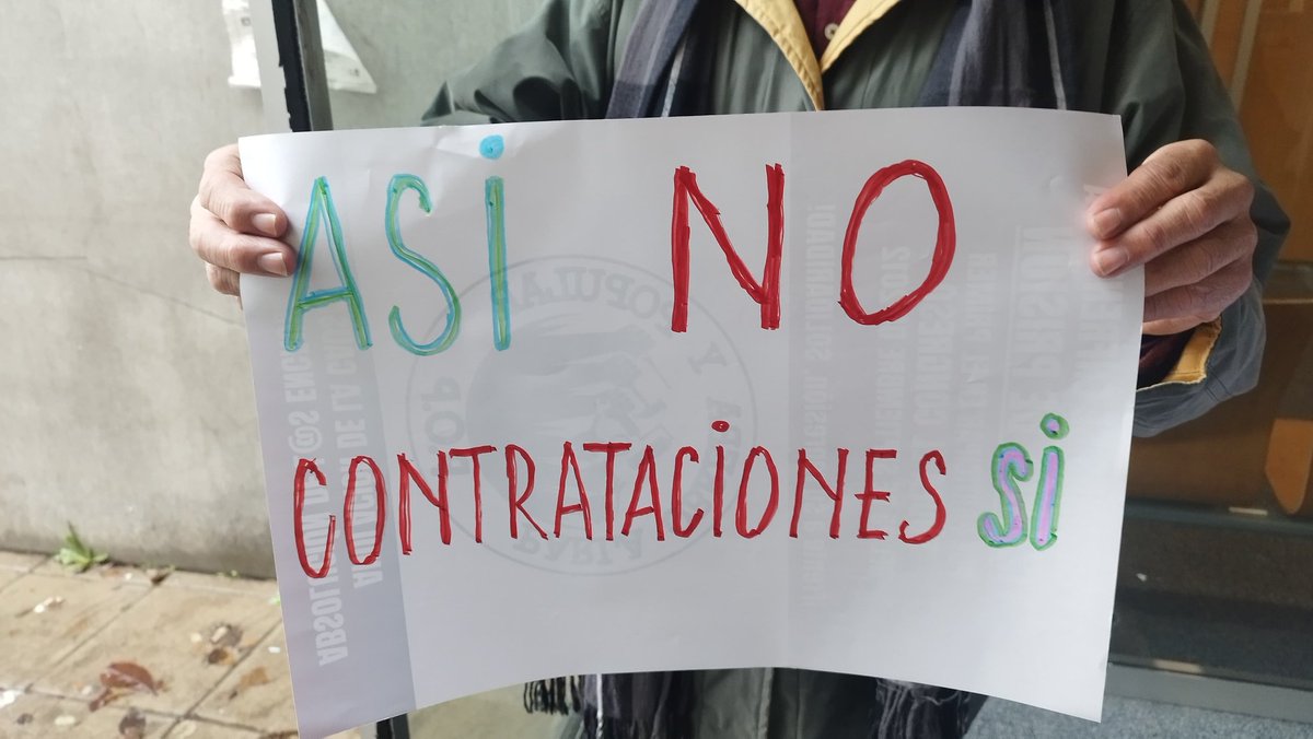 SANIDAD PÚBLICA - PARLA
Con l@s compañer@s de <a href="/ParlaObrera_P/">Parla Obrera y Popular x la Defensa de lo Público</a> , hoy 29/01, delante de los C.S. Las Américas e Isabel II para decir:
"Si la próxima apertura del C.S. Parla Este se hace con personal médico sacado de los otros C.S. de Parla, no ganamos nada"