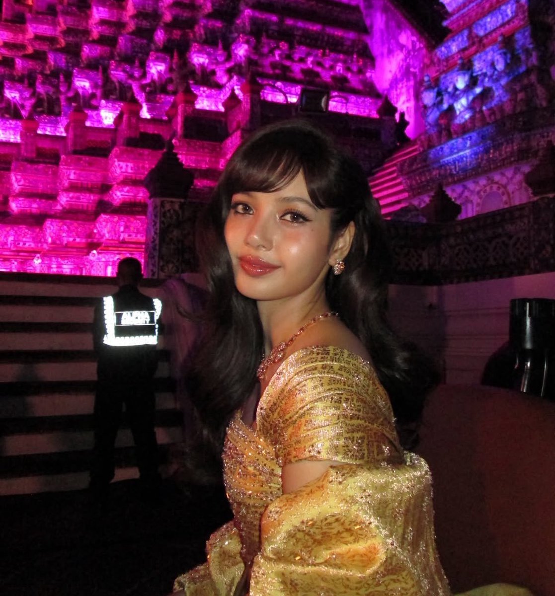 LaliceUpdates's tweet image. #LISA IG update:

“Unforgettable night at Wat Arun with #AmazingThailandxLISA” 

🔗 instagram.com/p/DUGPNemD7kl/… 

@wearelloud @AmazingThailand

LISA AMAZING AMBASSADOR
#AmazingThailandxLISA
#AmazingThailandExclusiveNight
#FeelAllTheFeelings