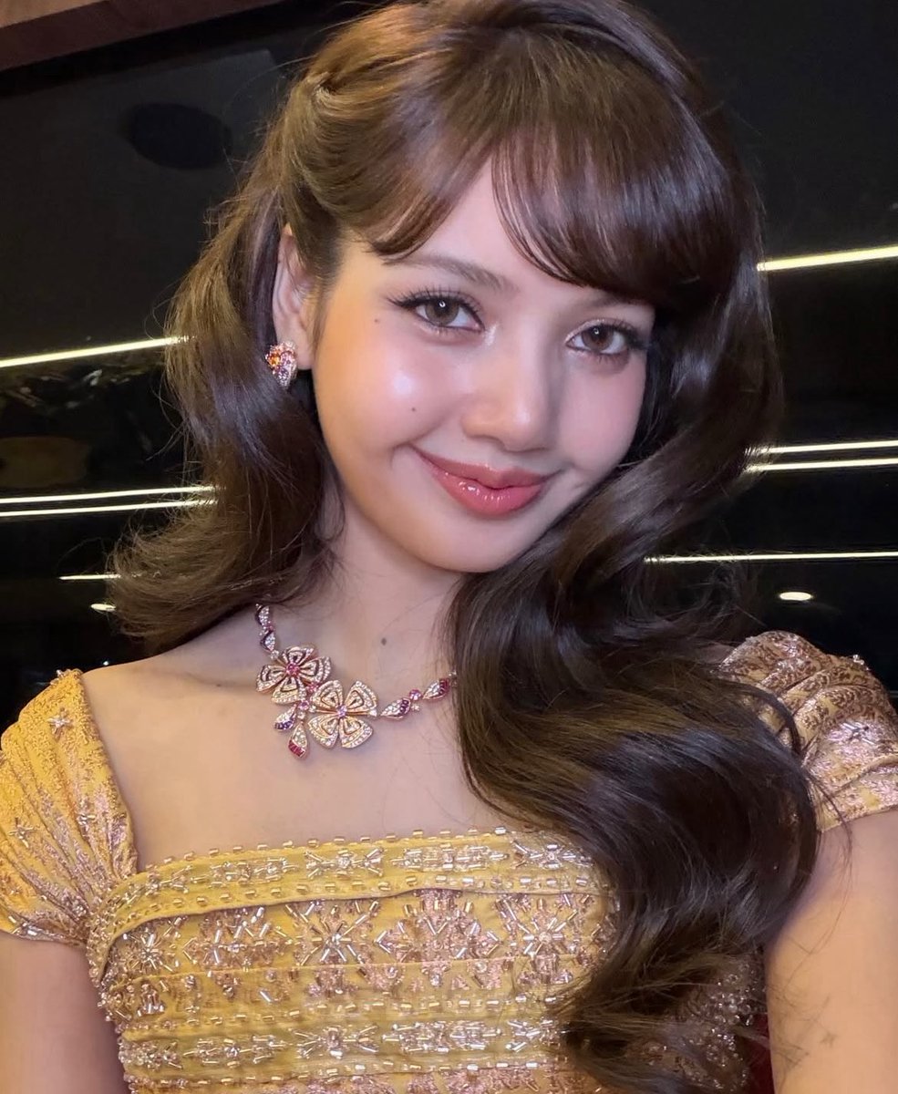 LaliceUpdates's tweet image. #LISA IG update:

“Unforgettable night at Wat Arun with #AmazingThailandxLISA” 

🔗 instagram.com/p/DUGPNemD7kl/… 

@wearelloud @AmazingThailand

LISA AMAZING AMBASSADOR
#AmazingThailandxLISA
#AmazingThailandExclusiveNight
#FeelAllTheFeelings