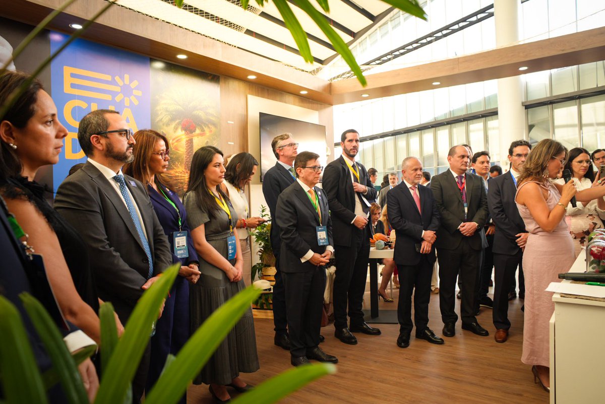 Cynthia Gellibert Mora tweet media