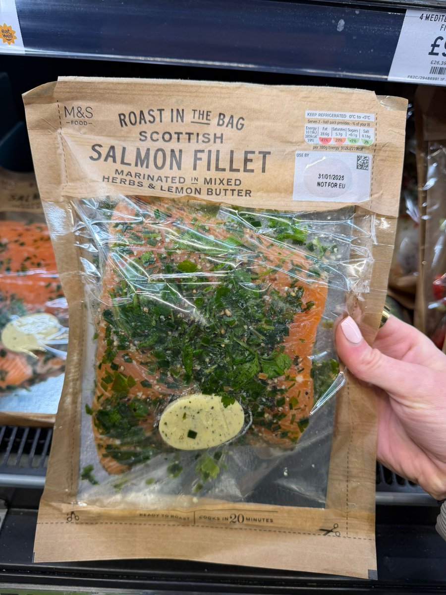 🛒 ⭐ NEW in the M&amp;S Foodhall  🐟 🌊

Get ready for a first-class, fuss-free fish dinner. <a href="/marksandspencer/">M&S</a>'s new roast-in-the-bag fish – restaurant-quality, fuss-free dinners you can enjoy at home 🍋 🐠 🌿

Catch them now at M&amp;S Foodhall, Gateshead Team Valley 📍