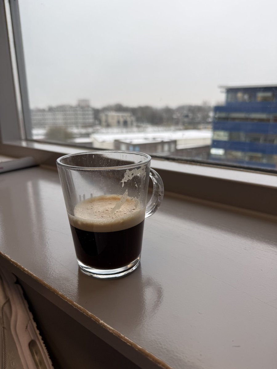 KOFFIE, en avonddienst. Hopelijk wel even Feyenoord kijken vanavond🙃
HUP FEYENOORD