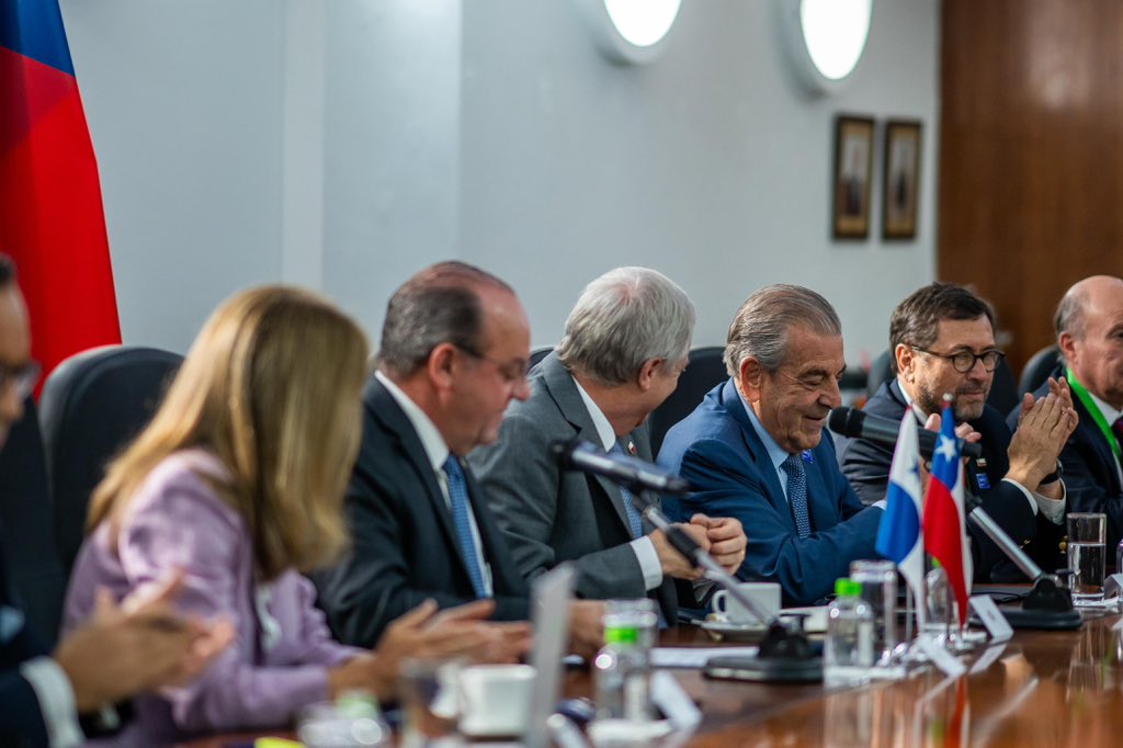 José Antonio Kast Rist 🖐️🇨🇱 tweet media