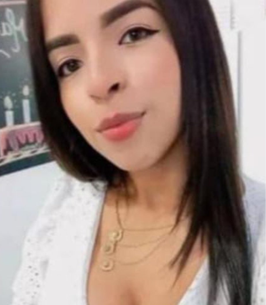 🚨#Hoy Que retumbe X,  hoy Maikelys Borges cumple 1 año injustamente detenida, pero no transita sola su calvario en el INOF, lo hace junto a su bebé de tan sólo 3 meses de nacido ¡TRAS LAS REJAS!.