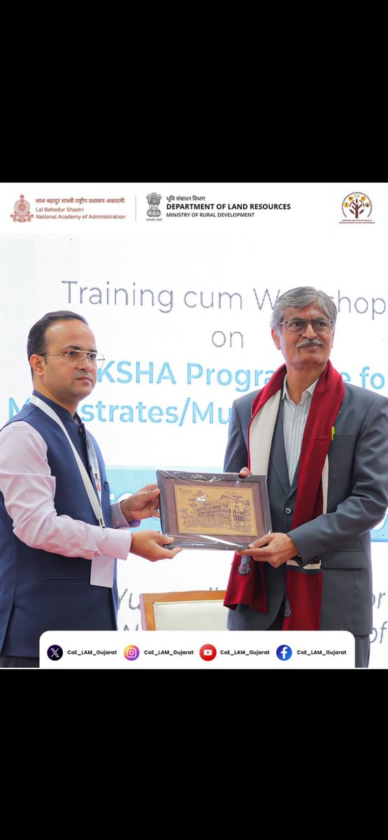 Training-cum-Workshop on NAKSHA Programme was held today at Gandhinagar, organised by LBSNA, Mussoorie &amp; CoE, Gujarat strengthening understanding of implementation strategies, best practices, and tech. aspects of the NAKSHA Programme.#COE_LAM_Gujarat #JayantiRavi #DoLR