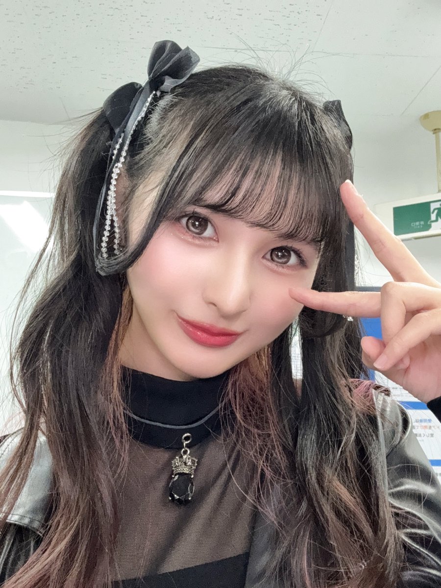 ★ぴよ太さま★ SNSで人気の「ぴよ山ぴよ太」が描く『イケてるひよこ』が待望のグッズ