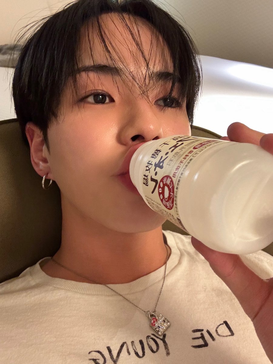 윤쁘잉 tweet media