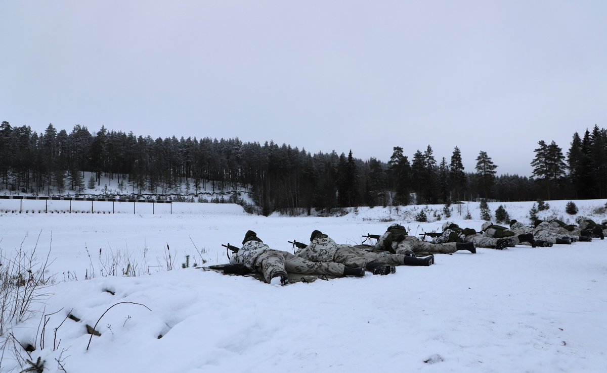 Utin jääkärirykmentti tweet media