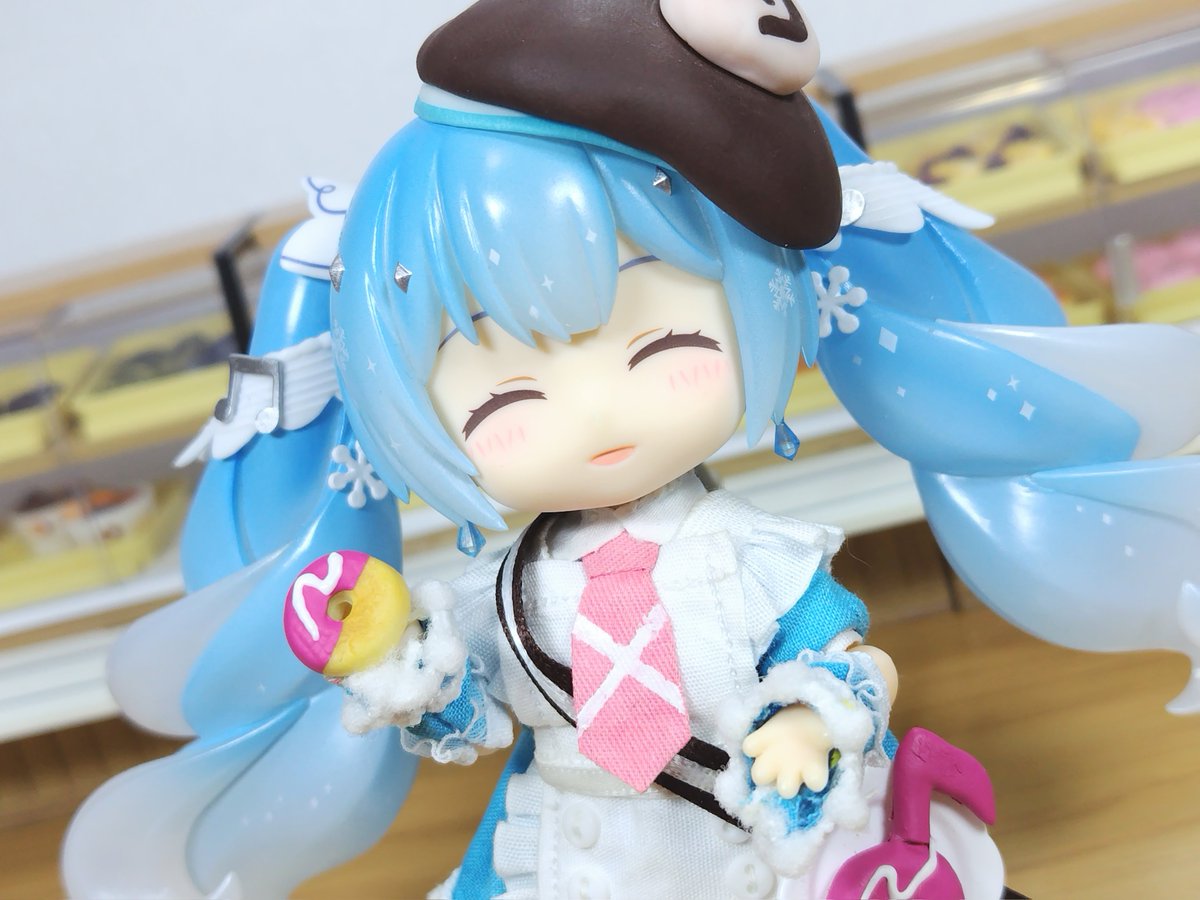 RT @nMQowzurLlmpvg: #深夜のねんどろ撮影60分一本勝負 1/29【おやつ