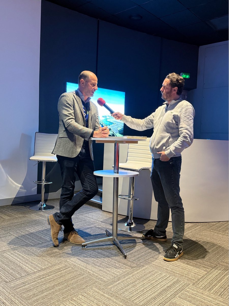 EDFSaintLaurent's tweet photo. Janvier : un mois placé sous le signe de l'échange 🤝
Nous avons réuni médias locaux, élus et partenaires pour dresser le bilan de l’année 2025 riche en accomplissements et surtout, dévoiler notre feuille de route pour 2026. 🚀

Ensemble, cap sur nos futurs défis ! ✨ https://t.co/hZ1iUCVF73