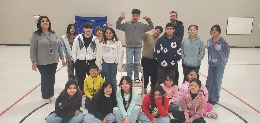 Royal Elementary School tweet media