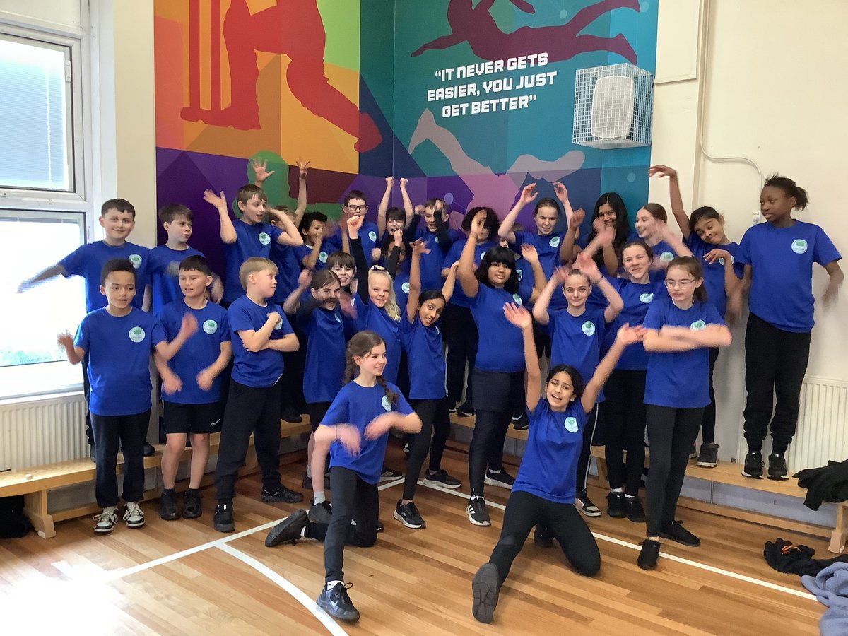 Reinwood Juniors tweet media