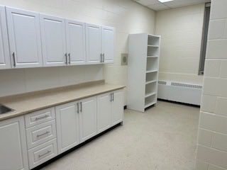 AFLToronto's tweet image. Venerable John Merlini has a brand new SNP room! We can’t wait to see happy and fed students roaming the halls of Venerable John Merlini once it’s all up and running. One step closer to #makingadifference and thank you to the @cityoftoronto for funding Student Nutrition Programs.