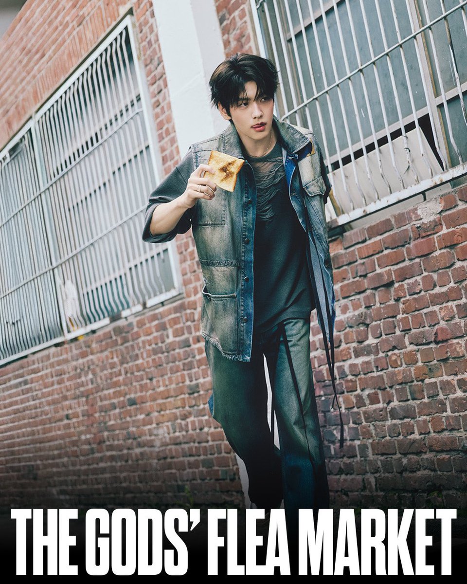 TOMORROW X TOGETHER '2026 DECO KIT' Preview Cuts

📣⚡️🌊🔥☀️🍀
'신들의 플리마켓' 직원 모집 중! 

#투모로우바이투게더 #TOMORROW_X_TOGETHER #TXT  
#GODS_FLEAMARKET