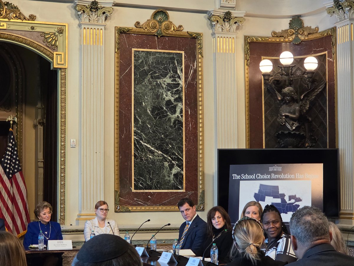 A. D. Motzen tweet media