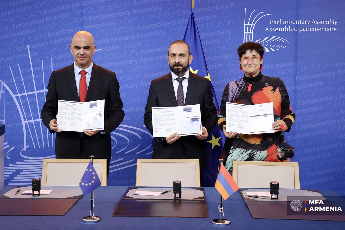 MFAofArmenia's tweet image. Marking the 25th anniversary of 🇦🇲’s accession to @coe, special stamp cancellation ceremony was held at the headquarters of the #CoE.

The stamps were cancelled by FM @AraratMirzoyan, CoE SecGen @alain_berset, #PACE President @BayrPetra.