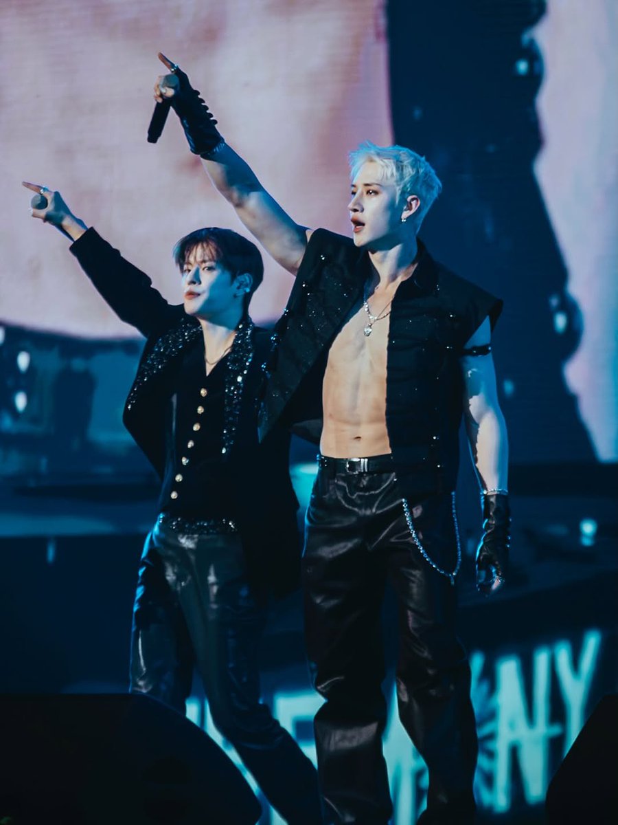 BMaikoD's tweet photo. ♥
#BangChan #StrayKids
🔗https://t.co/IpadHbYLm6 https://t.co/PevPXlosle