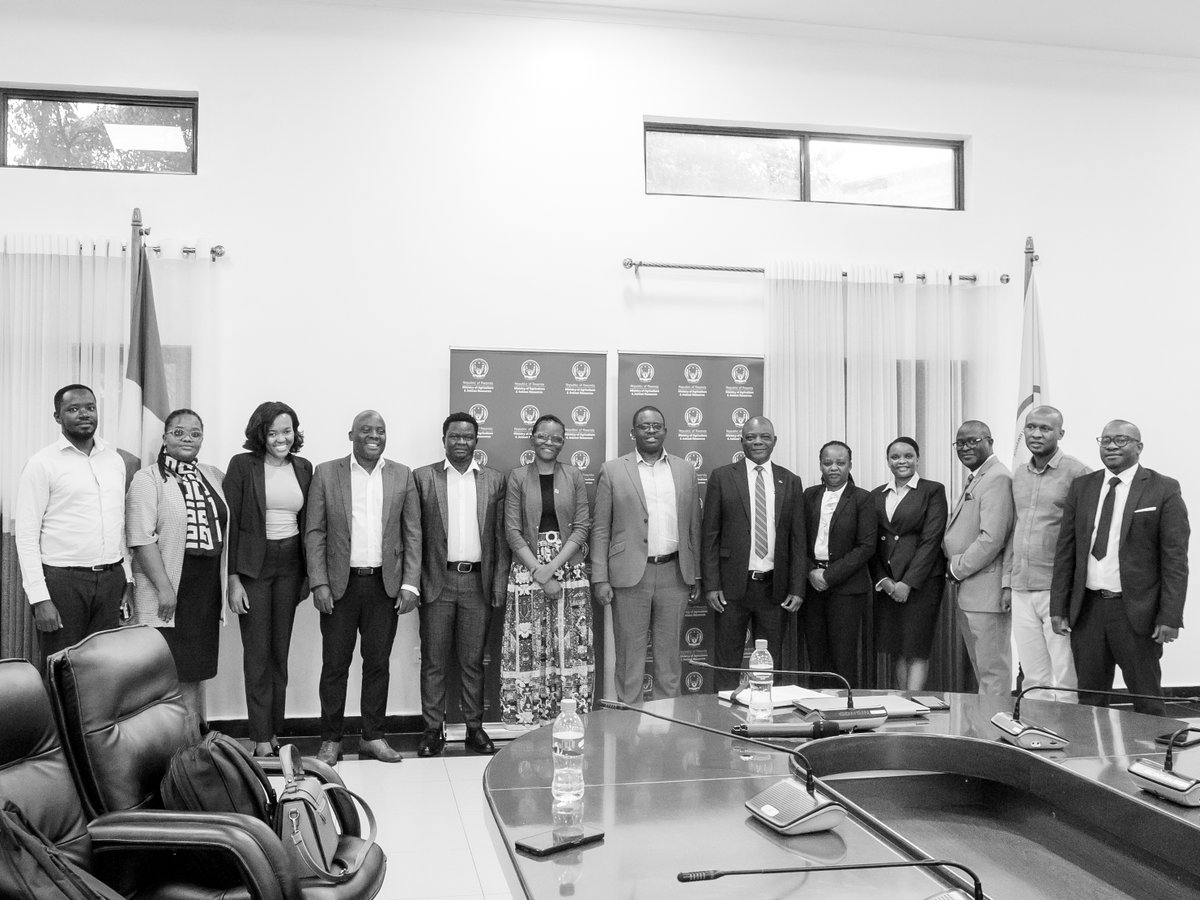 Today, PS <a href="/olivikam/">Olivier Kamana</a> received a delegation from the Government of Malawi for high-level discussions on youth and agricultural transformation. The discussions focused on skills development, entrepreneurship, and empowering youth as drivers of inclusive agrifood systems.