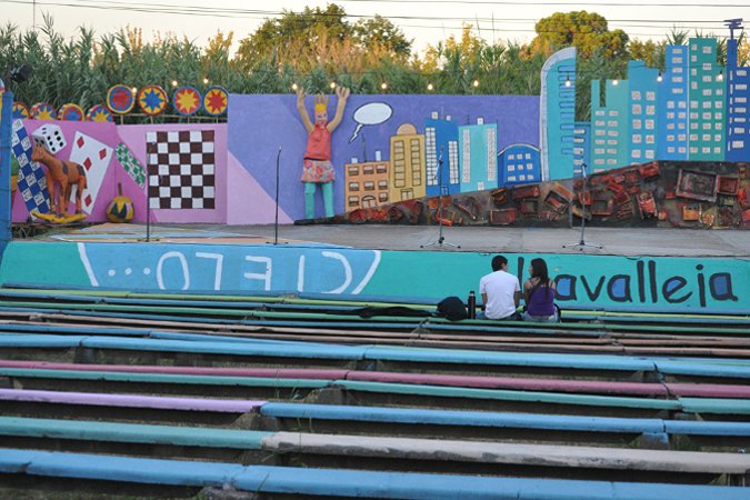 Conocé la cartelera de tablados del jueves 29 de enero.

》 callefebrero.com/2026/01/23/116…