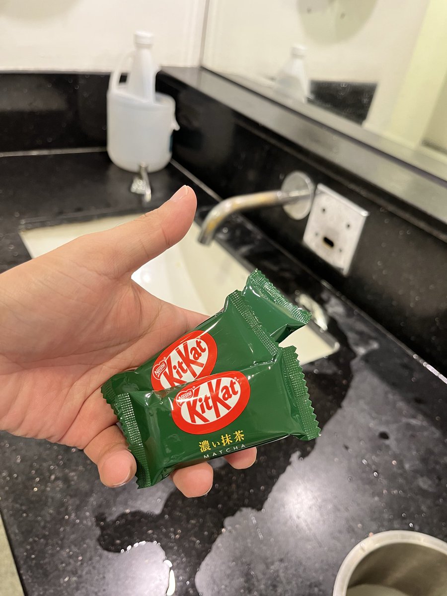 keychain tweet media