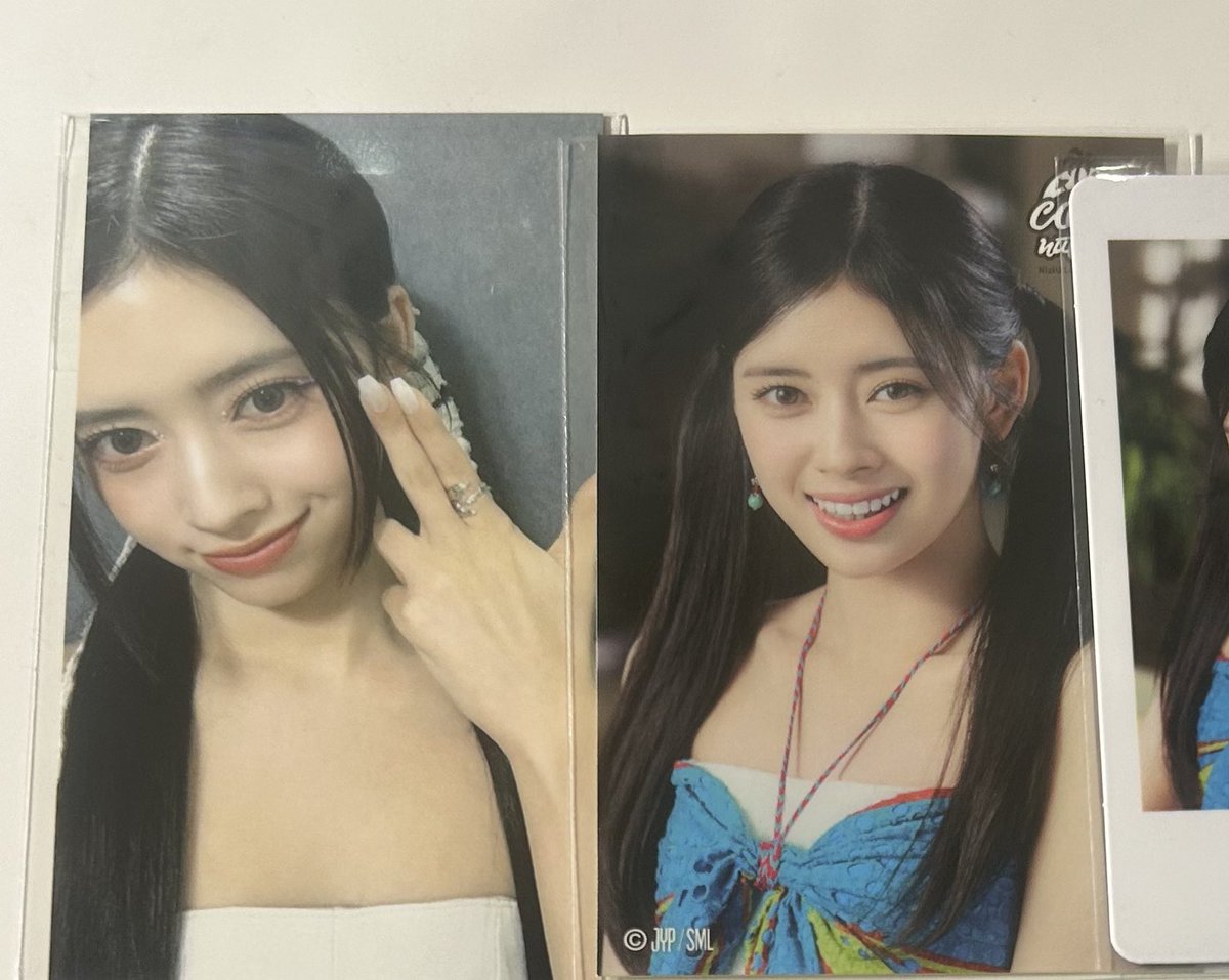 この2枚所持している方いませんか🥹 安価で買取 , 他メンとの交換可能