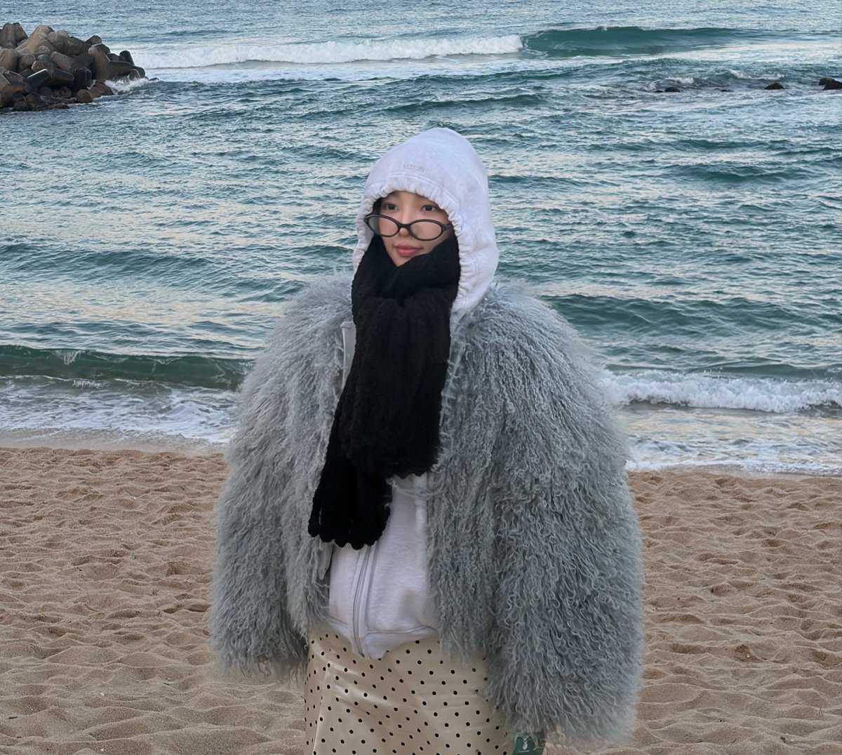 พี่น่าตอนไปเที่ยวกับเพื่อนสมัย ม.ต้นคือจิ๋วมาก มีแต่คำว่าน่ารักเต็มไปหมด ปีนี้ 26 ขวบแล้วจริงมั้ย