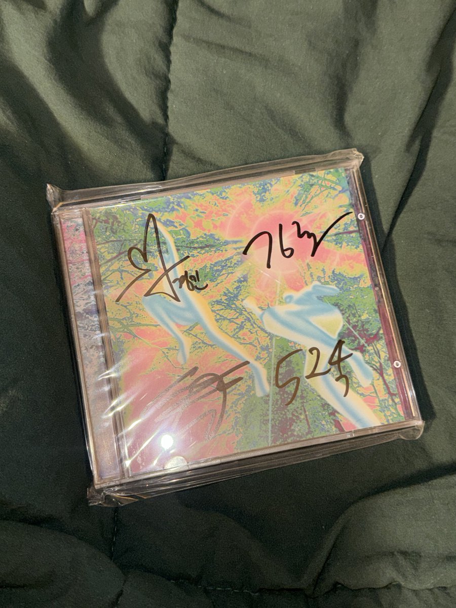 99yang__'s tweet photo. 라쿠나 CD 씨디 양도

- 싱글 John+우주의 여름 싸인 앨범 (미개봉)
- 1집 끝이없는꿈을그대에게줄게요 (개봉)

각 5.0에 양도합니다!

끝없꿈은 겉면에 기스가 좀 많아요🥺 자세한 사진 궁금하시면 연락주세요!

https://t.co/iQiTIdv7Lt https://t.co/aW8v1iReEv