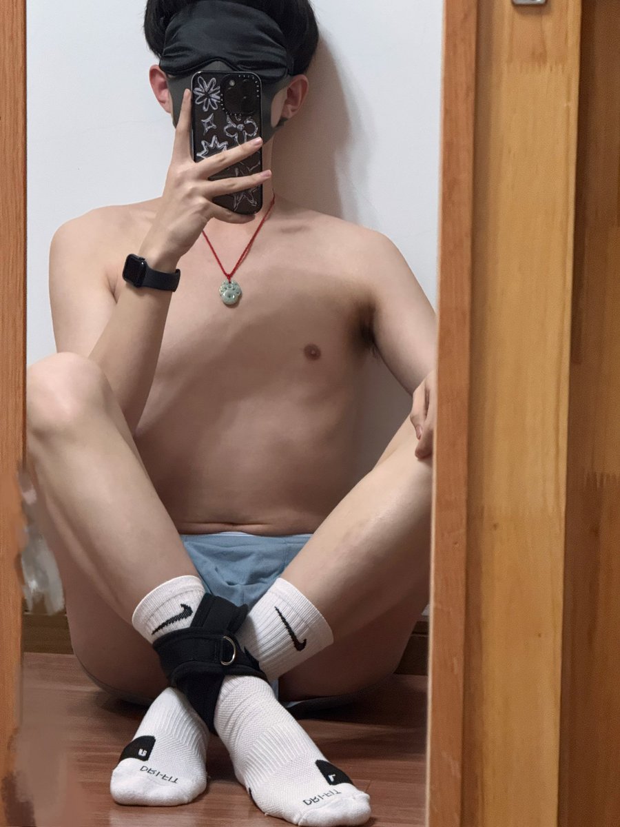 线上家教下课，躲进房间🪢一下啊啊啊啊🥵🥵