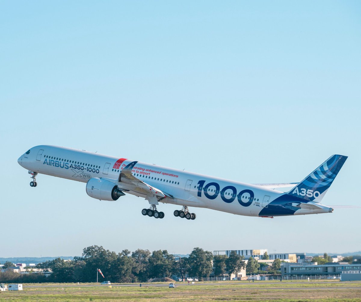 Airbus's tweet image. There she goes! ✈️ The #A350-1000 has taken off and is en route to #SingaporeAirshow2026. Track our Long Range Leader live: fly.airbus.com/A350-1000-Sing…
