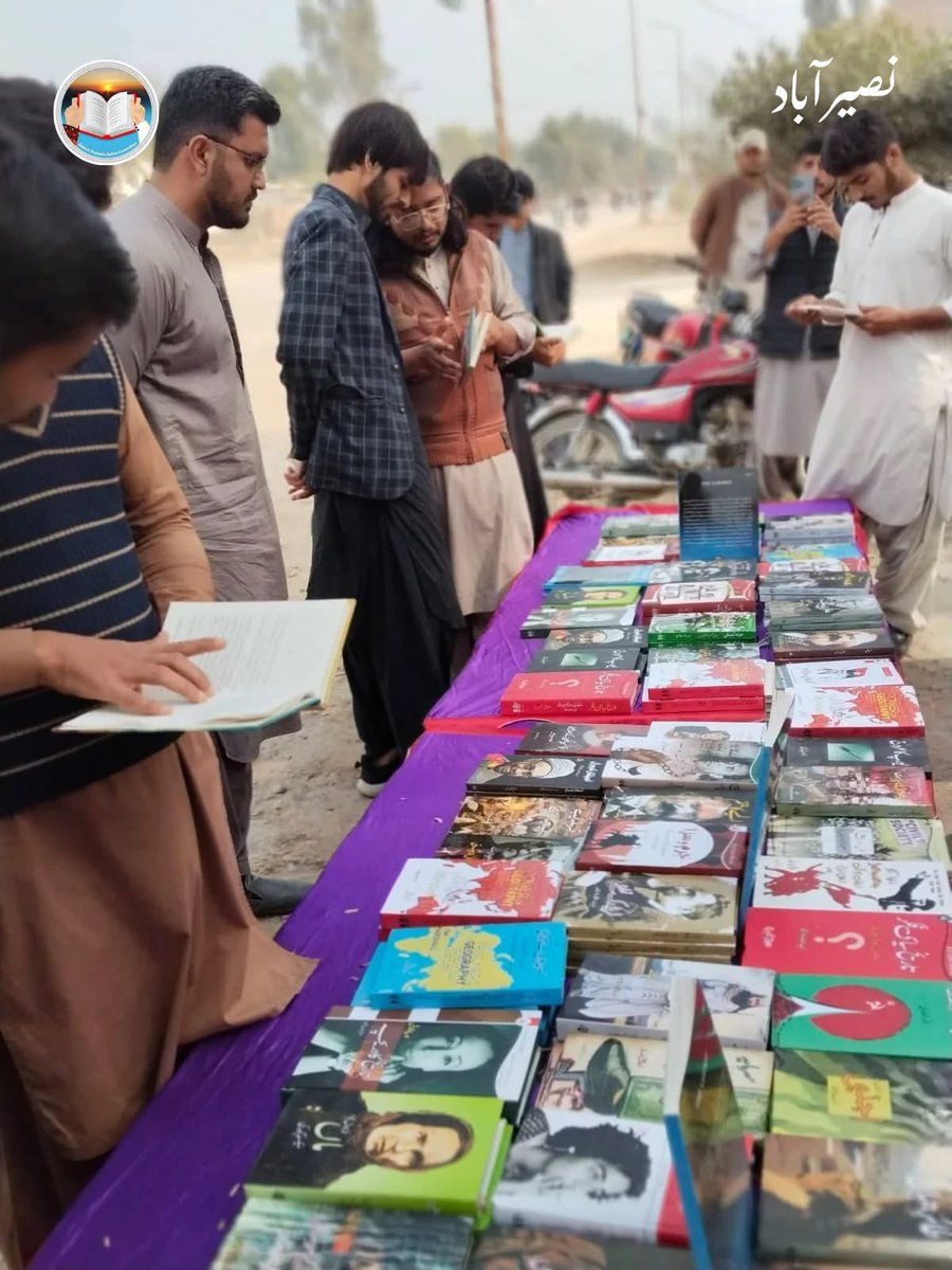 BSAC_org's tweet photo. بلوچستان کتاب کاروان

بلوچ اسٹوڈنٹس ایکشن کمیٹی نا پارہ غان “بلوچستان کتاب کاروان” نا پن ئٹ کتاب مچی ئس نصیرآباد نا ہند ڈیرہ مرادجمالی، اللہ والا چوک آ اڈ تننگا۔ دا کتاب مچی ئٹ جتا تپہ تیان سیالی تخوک آ بندغ آک بسونو و تینکن گچینی ءُ  کتاب دوئی کرینو۔ دا کتاب مُچیک بلوچستان نا ایلو ہند آتا ڈول آ نصیرآباد آ برجاہ ءُ۔ کرافتا مسخت بلوچ مخلوک تیٹ خواننگ و چائنداری نا اسہ دود ئس ودی مرے۔ گل سال ئنا بناء ئٹ کتاب مچی اڈ تریسہ ءِ ہرافتیٹی نن بلوچ مخلوک و خوانندہ تیٹی کتاب خواننگ نا دود ءِ ودی کننگ آ سرسہب مریسہ گام خلیسہ اُن۔ دا کتاب جتا ہند آتیٹی جتا وخت آ اڈ تننگور۔

بلوچ اسٹوڈنٹس ایکشن کمیٹی