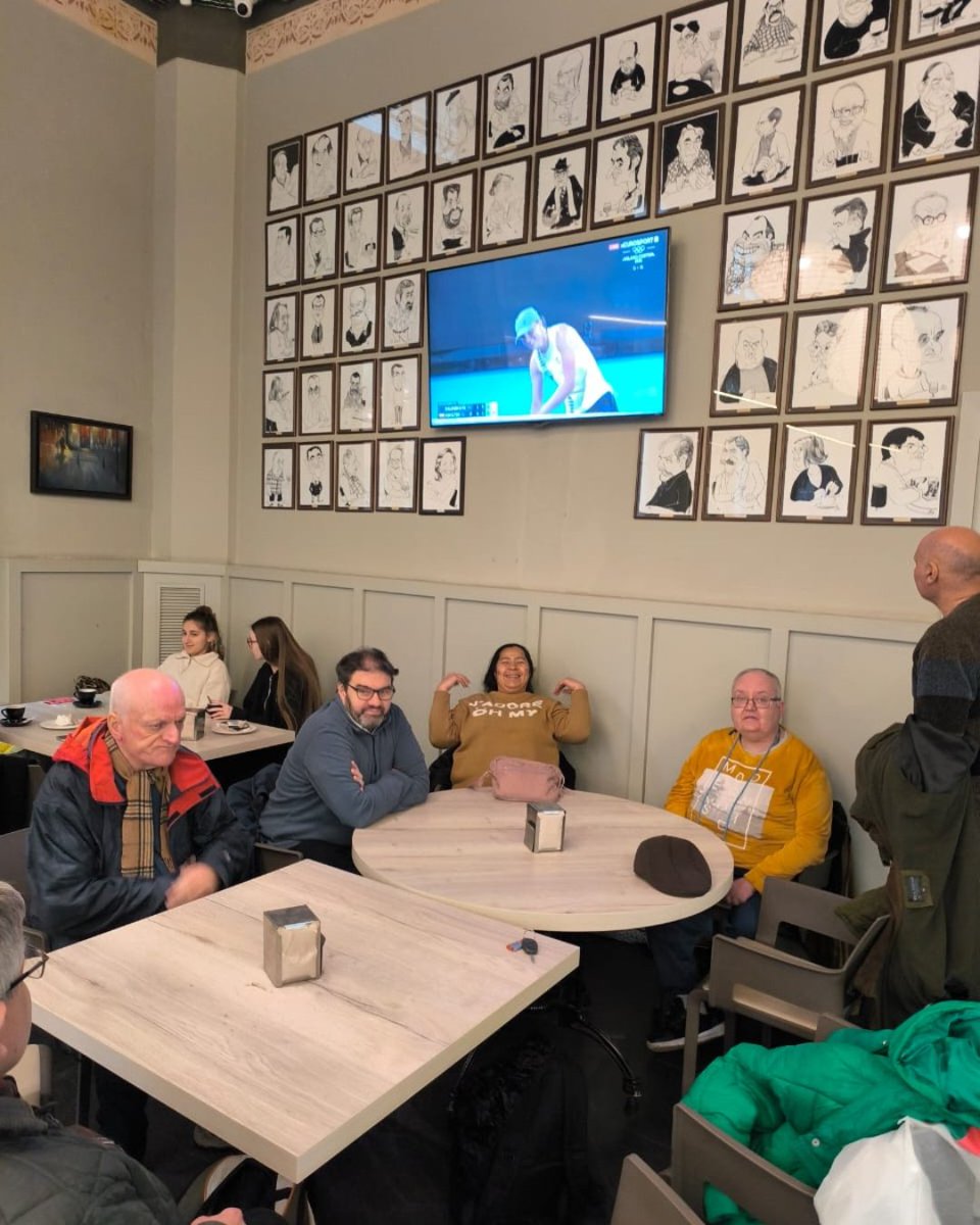 FamiliaiSalutMental tweet media