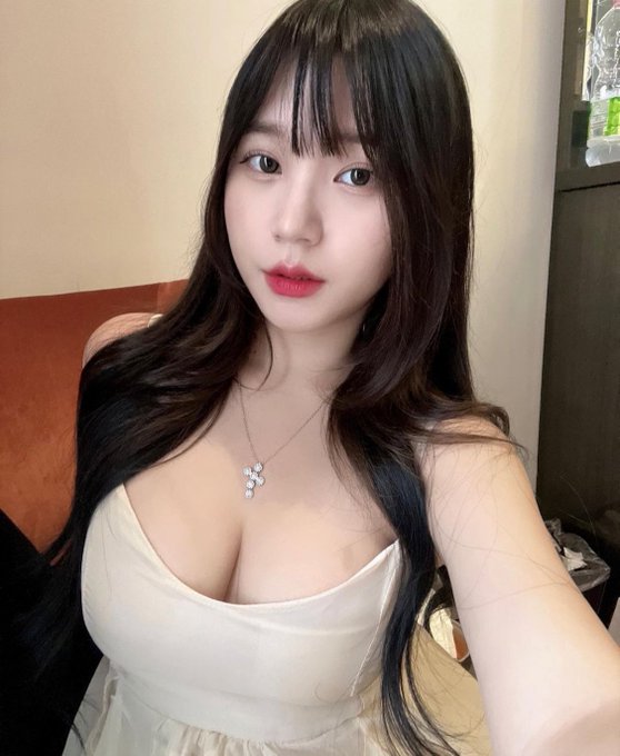 ruby03261988's tweet image. 今晚有處男要讓我玩控射ㄇ？ 
我需求大 ～敢讓我射光精液ㄇ
 轉推點讚跟隨 才有機會抽中哦
 #轉推抽一位內射