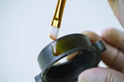 Master Bond tweet media