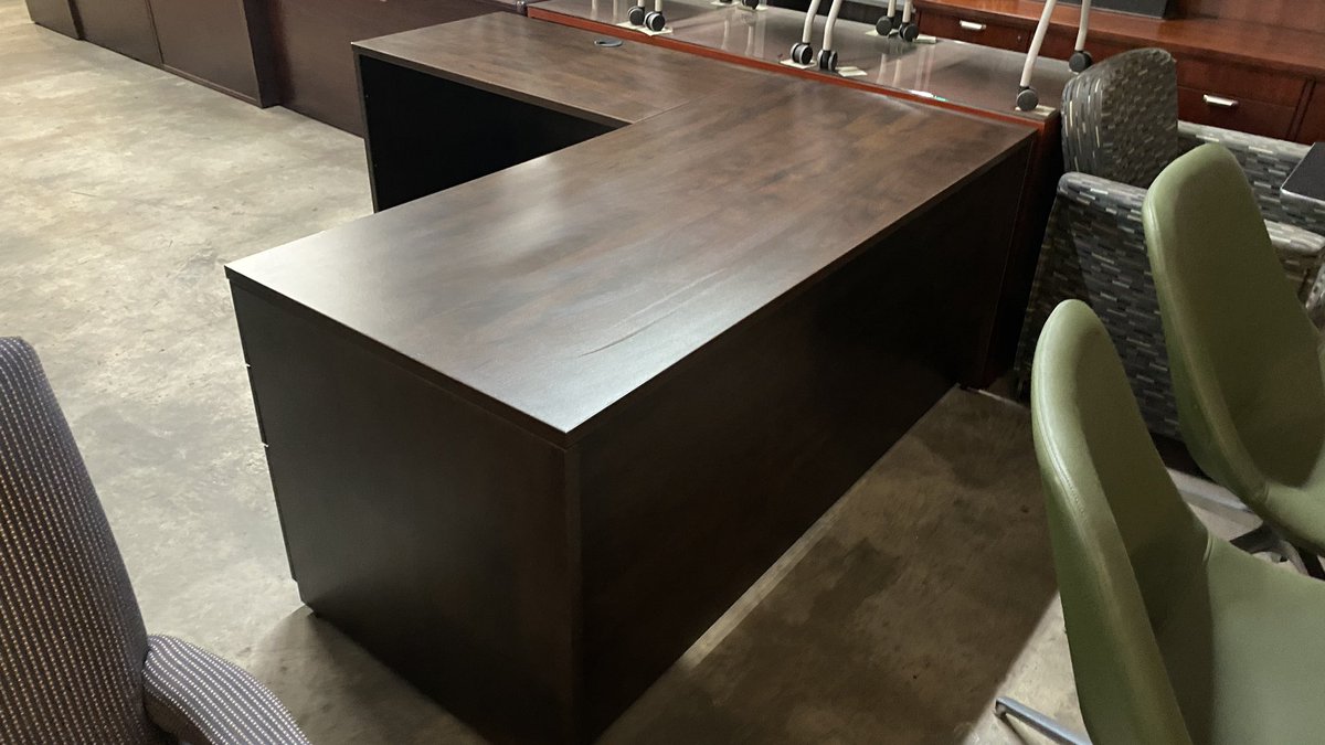 DFSIHOUSTON's tweet photo. Commercial grade, dark walnut finish, one cabinet with lock, wire grommets, dimensions: 5.5' front x 6' left side https://t.co/JGdOZIgHbv