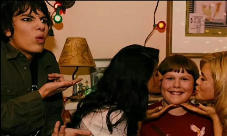 NetherBro87's tweet image. How Hugh Morris was moving in that fucking direct #TomodachiLifeLivingTheDream