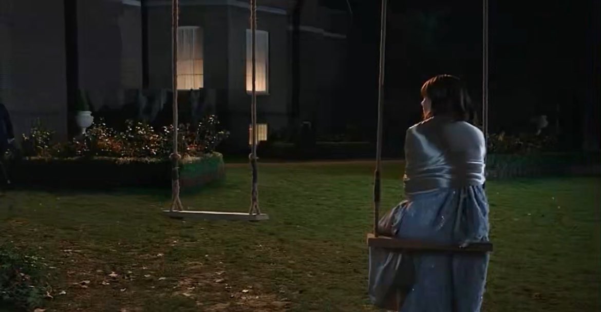 bestofphiloise's tweet image. “And she was alone. Alone in the middle of crowded London, in the middle of a large and loving family. It was hard to imagine a lonelier spot.” - To Sir Phillip, with love. 

#BridgertonS4