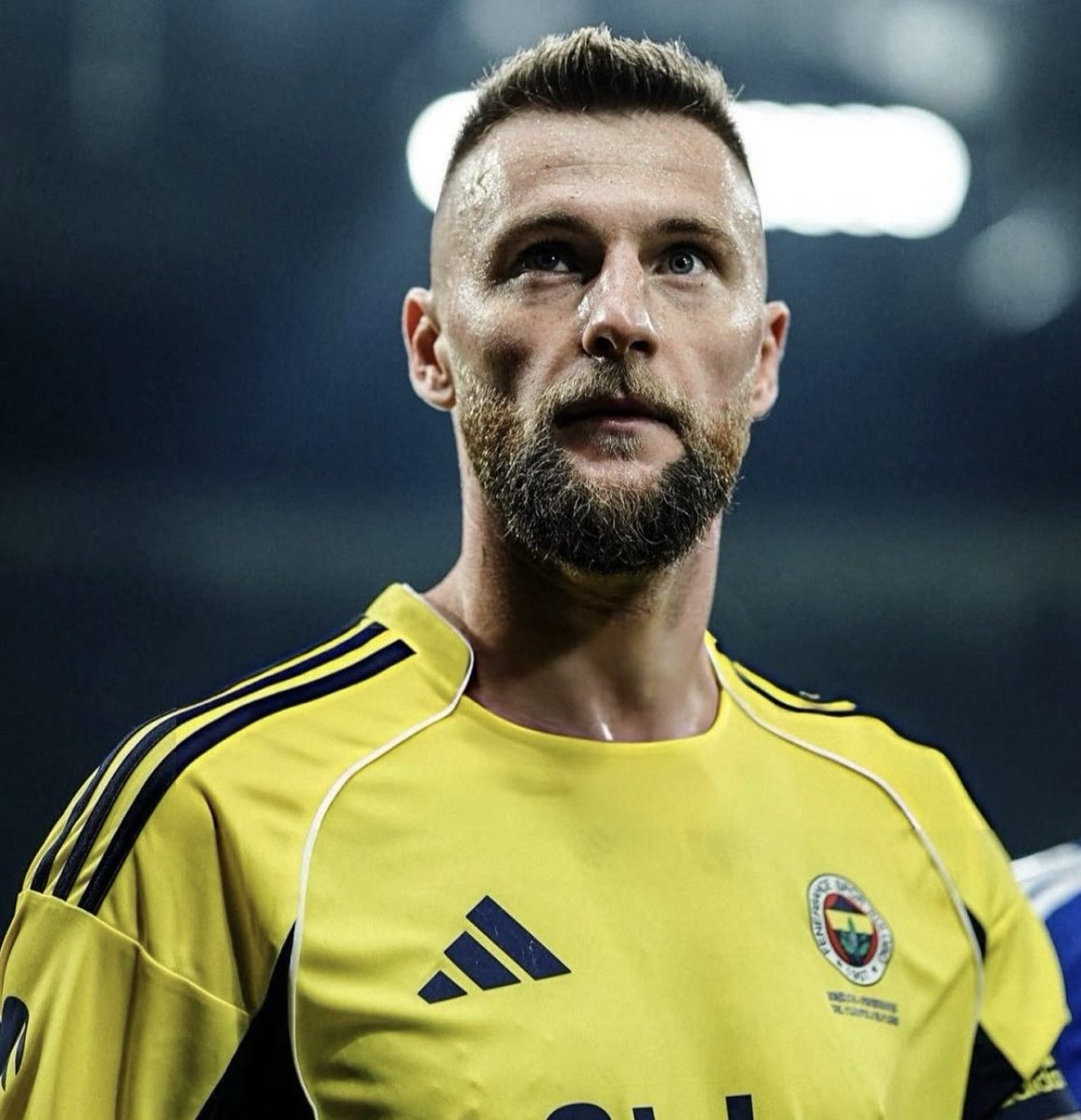 yescontextfb's tweet photo. Allah bu taraftara bir daha Skriniarsız Fenerbahçe maçı göstermesin https://t.co/x0iO0aEtEv
