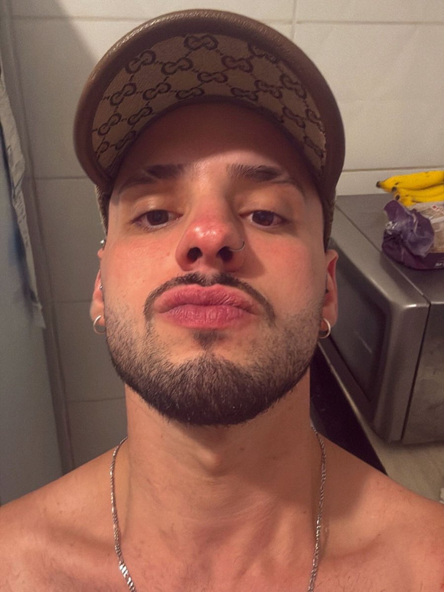 GabrielGuerine's tweet photo. #tbt de um dia histórico 😍😻😎😮‍💨🔥❤️ 
#tbt #gucci #027รีวิว https://t.co/sp0ahsnklq