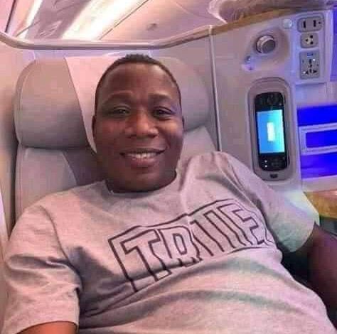 Pathfinder077's tweet image. Bcos one is an ordinary sI&amp;amp;ve while the other one is a first class citizen 

Omo eru.                           First class citizen