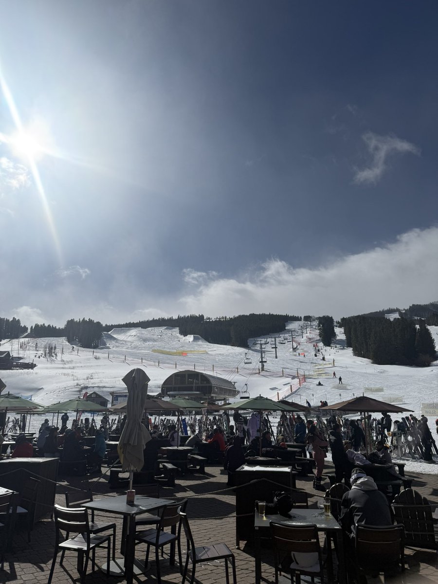 RealFish's tweet image. Day 3 of the trip 🕺