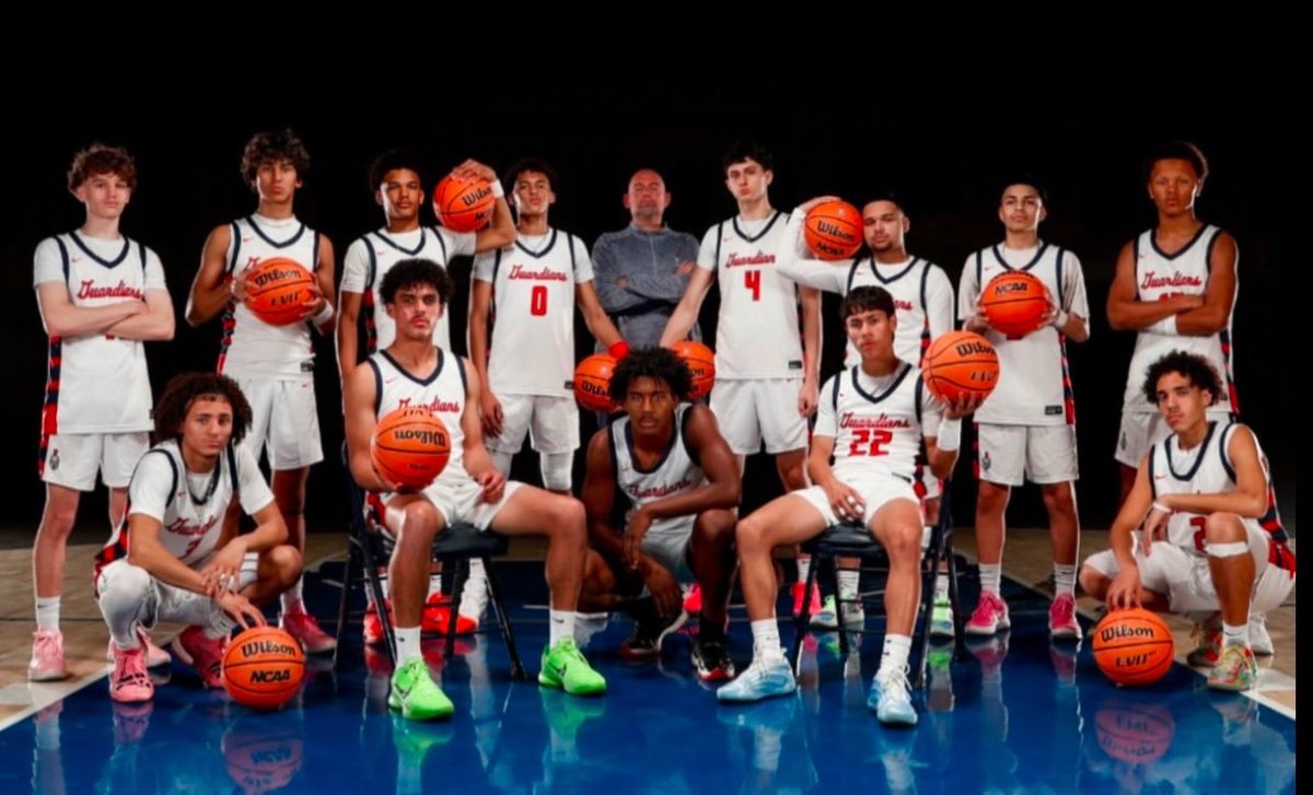 GAMEDAY! Rematch vs Hoover
🗓️ Today 1/29
⏰ 3:30 / 5 / 6:30
📍Hoover HS
See you there! 
#standformore