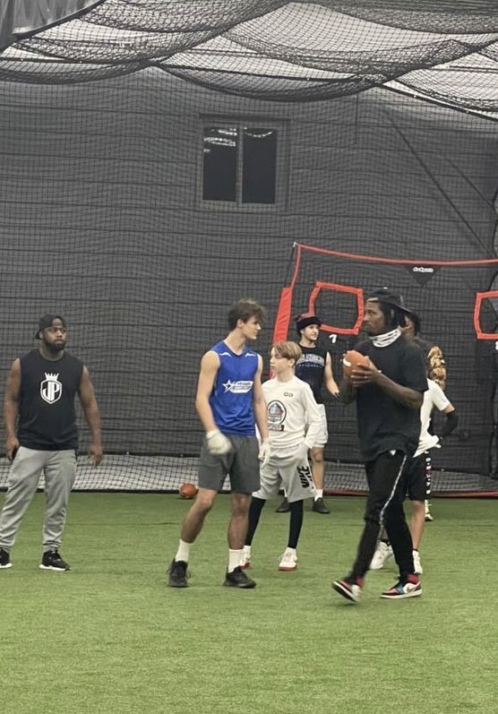 <a href="/BuffaloBills/">Buffalo Bills</a> legend <a href="/StevieJohnson13/">𝕊𝕥𝕖𝕧𝕚𝕖 Styles</a> for Bills WR coach… he dissected DBs. Needs to be in that room💯