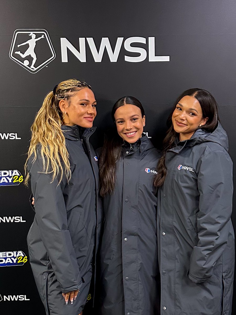 theChicagoStars's tweet photo. The smiles say it all 🥰 https://t.co/PyMBtDy9Gj