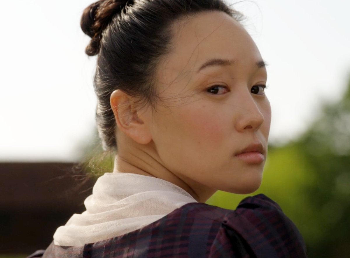 don’t think i’ll ever have the words to express how utterly perfect yerin is as sophie. she’s every book fan’s dream brought to life.. just falling more in love with her with every single scene she’s in 🥹 #bridgerton