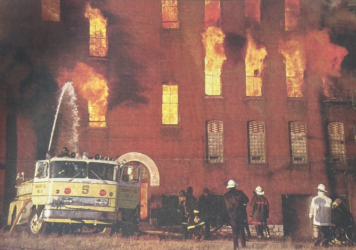 St. Louis Fire Dept tweet media