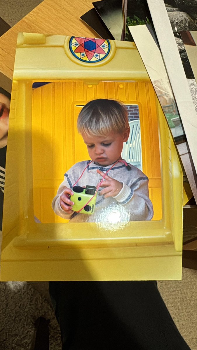 onlythepoetsuk's tweet image. So. Our debut album is out tonight.

We’re writing this on the bus, on the road to Manchester, thinking about everything this band has been through over the years. The highs, the lows, and everything in between.

We played our first show together in 2018 with genuinely no idea