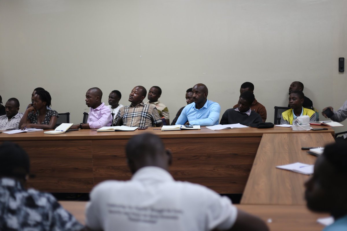 martplusug's tweet photo. 🎓 Tech training day at Martplus Link Systems!
Empowering our technicians with advanced skills in CCTV &amp; entry/exit system.
Because safer homes and smarter businesses start with expertise.

#Camera #CCTVCamera #Hikvision #Training #Martpluslinksystems #VideoSurveillance #Security https://t.co/CkY0gszYU7